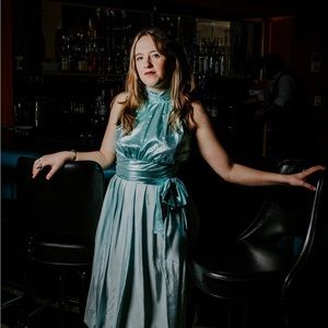 Turquoise 80s style prom dress